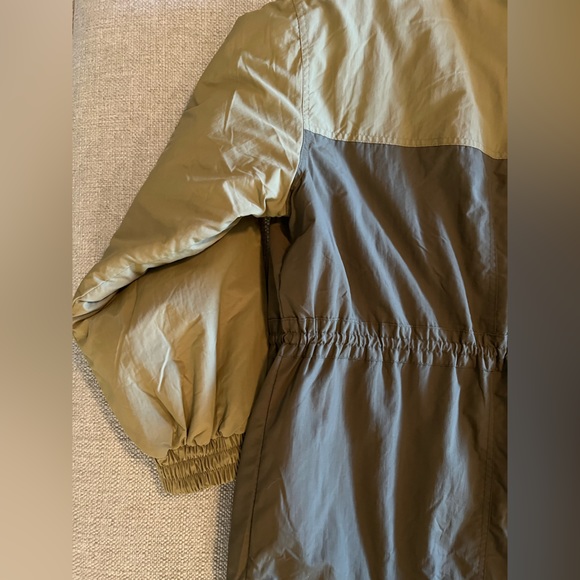 Oversized Future Collective Two-Tone Quilt Lined Utility Jacket Olive Green - Picture 9 of 10